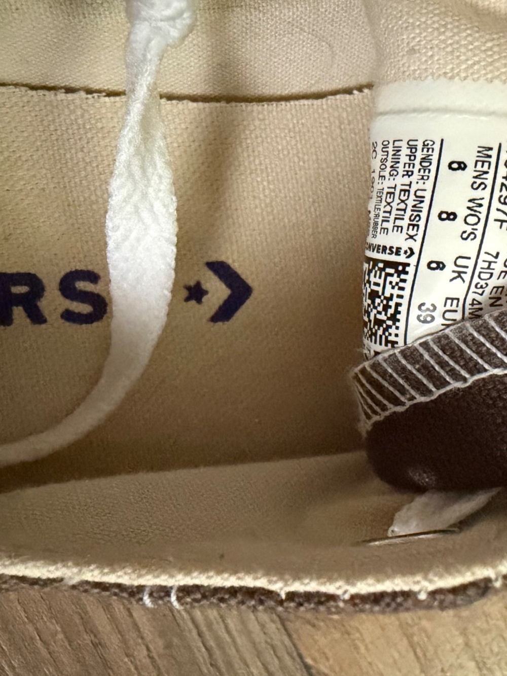 Converse Low Top - Picture 3 of 3